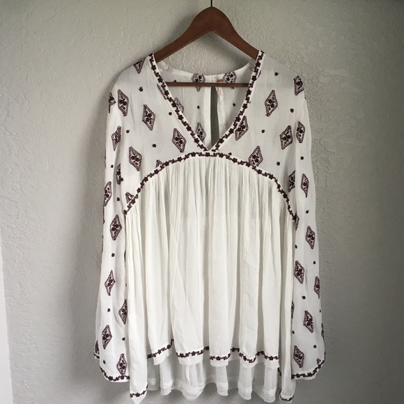 Free People Embroidered Tunic Diamond Top - Picture 3 of 4